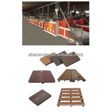 WPC Floor Profile Production Line/Plastic Wood Deck Profile Extruder/ Wood Plastic Machine